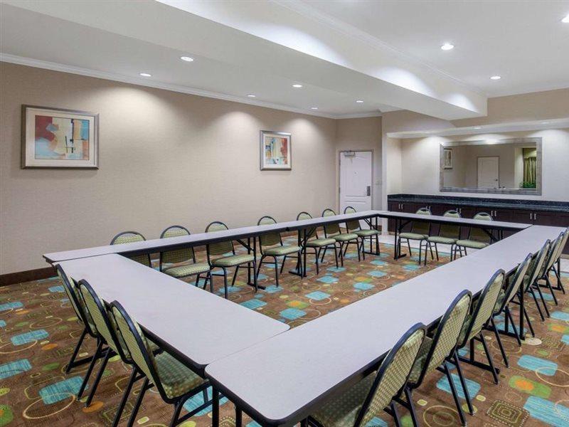 Fairfield By Marriott Inn & Suites Hillsboro Ngoại thất bức ảnh
